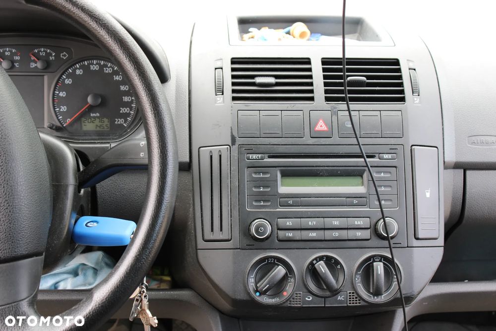 Volkswagen Polo 1.4 Comfortline - 3
