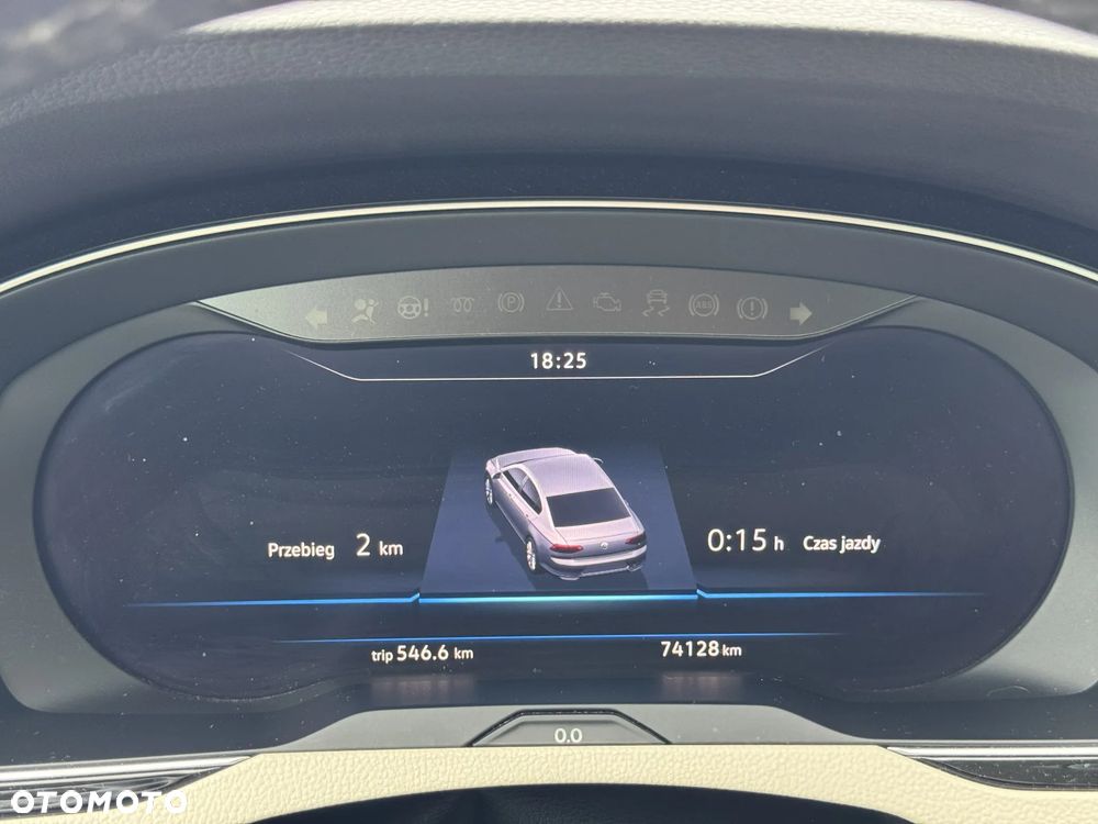 Volkswagen Passat 1.5 TSI EVO Highline DSG - 11