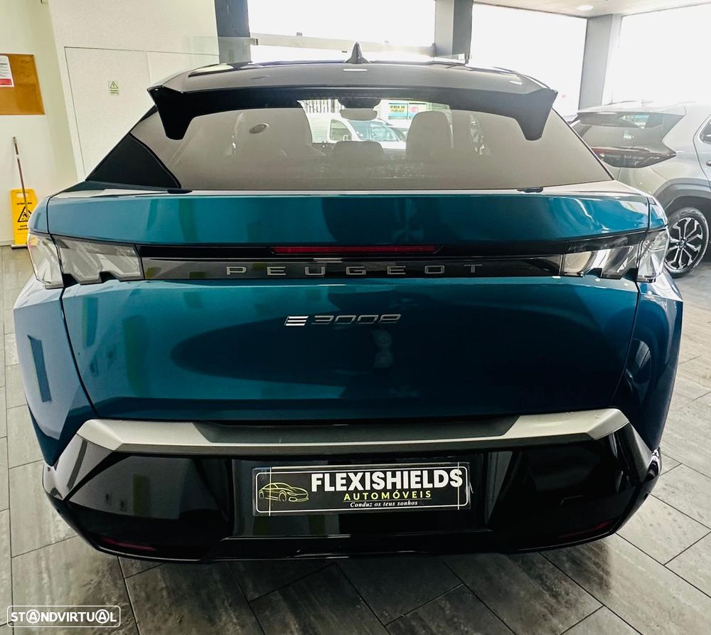 Peugeot E-3008 Long Range GT - 5