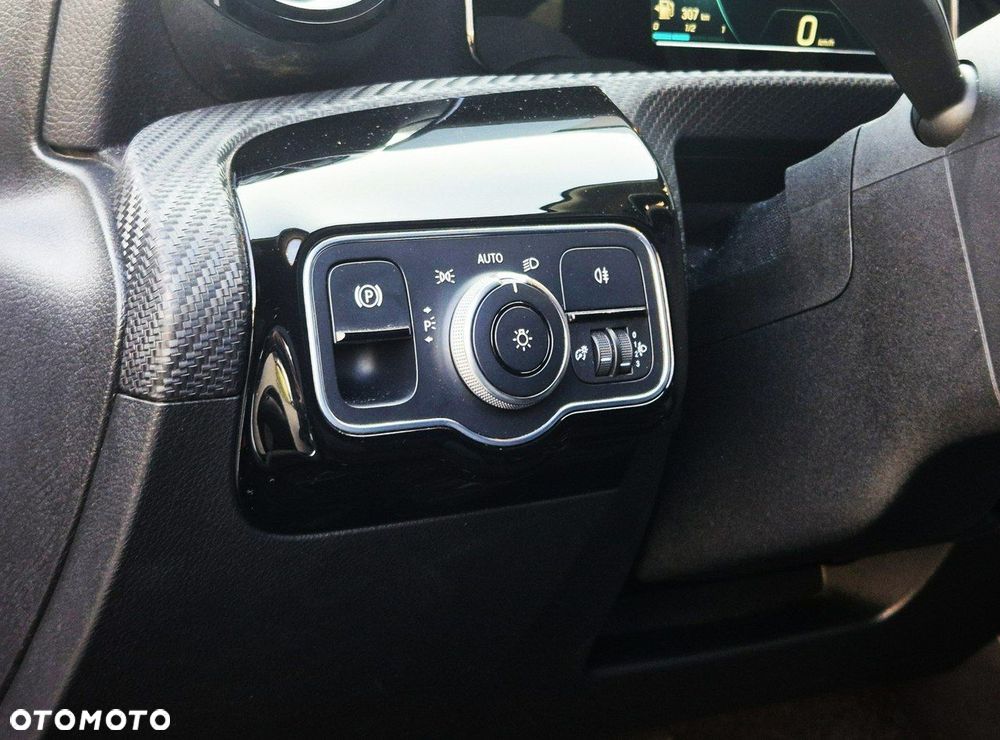 Mercedes-Benz Klasa A 160 - 12