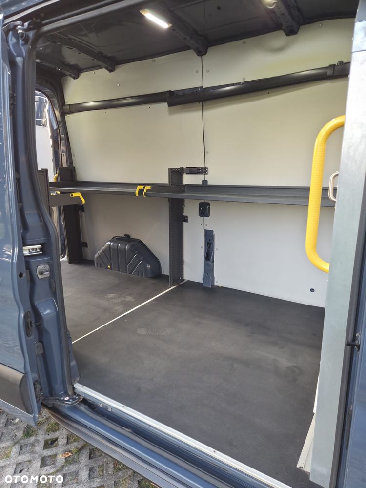 Ford Transit - 21