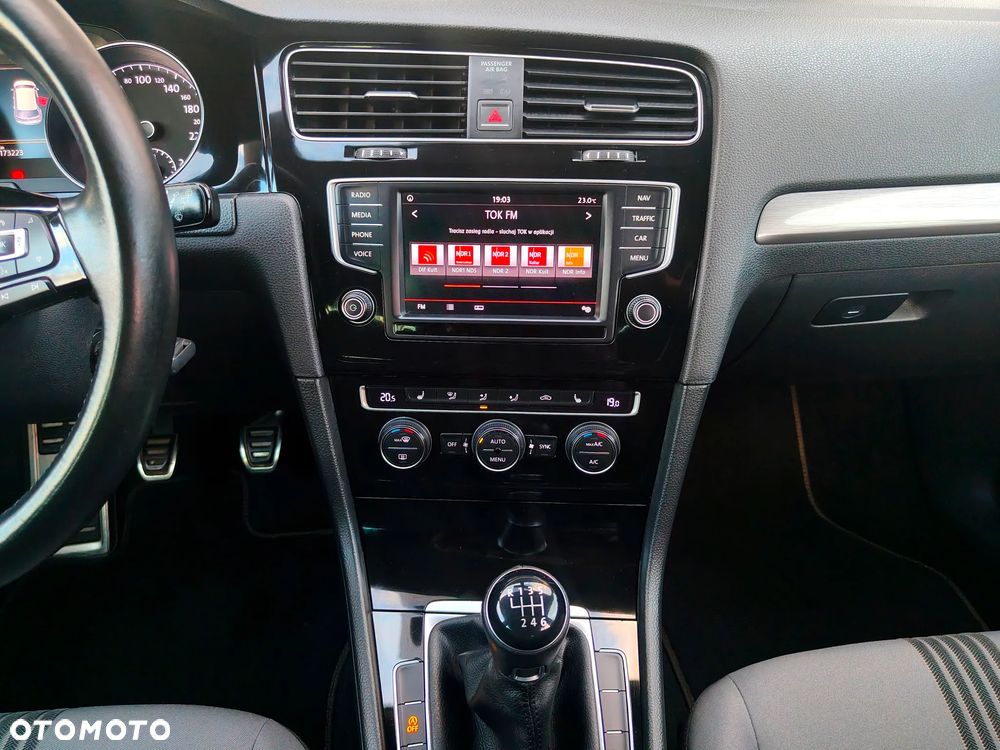 Volkswagen Golf 1.4 TSI BlueMotion Technology Allstar - 31