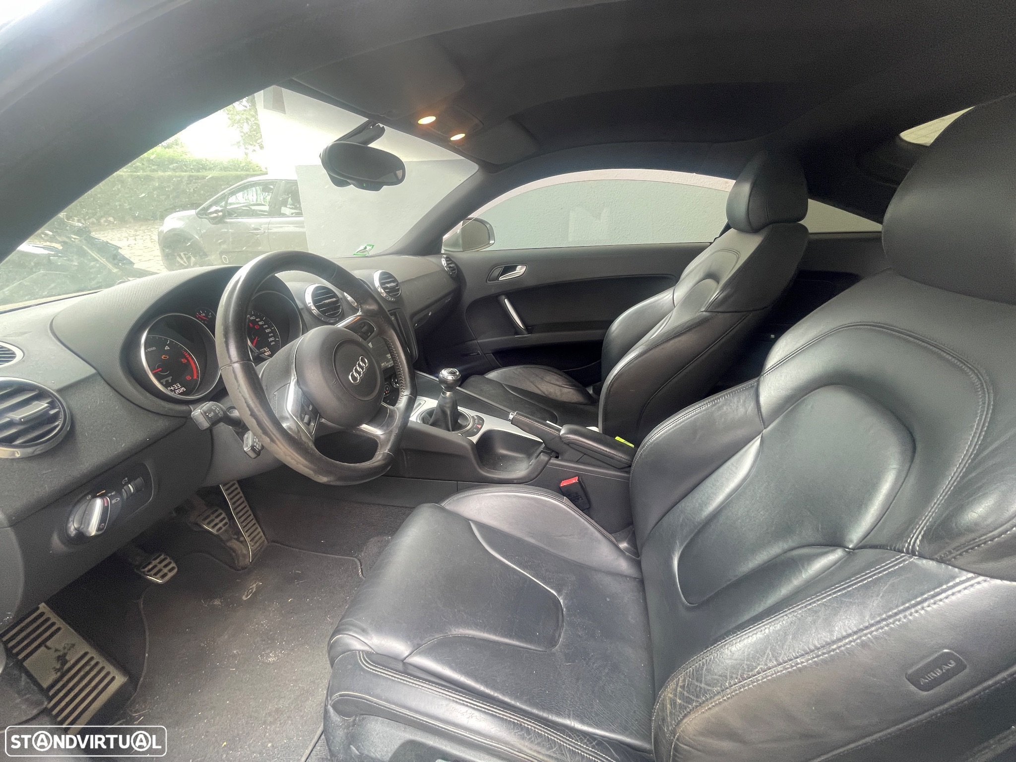 Audi TT Coupé 2.0 TDI quattro - 4