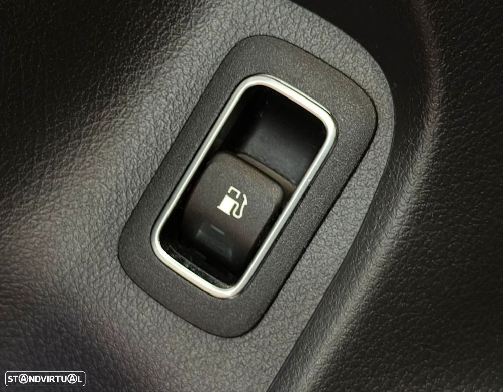 Mercedes-Benz CLA 250 - 27