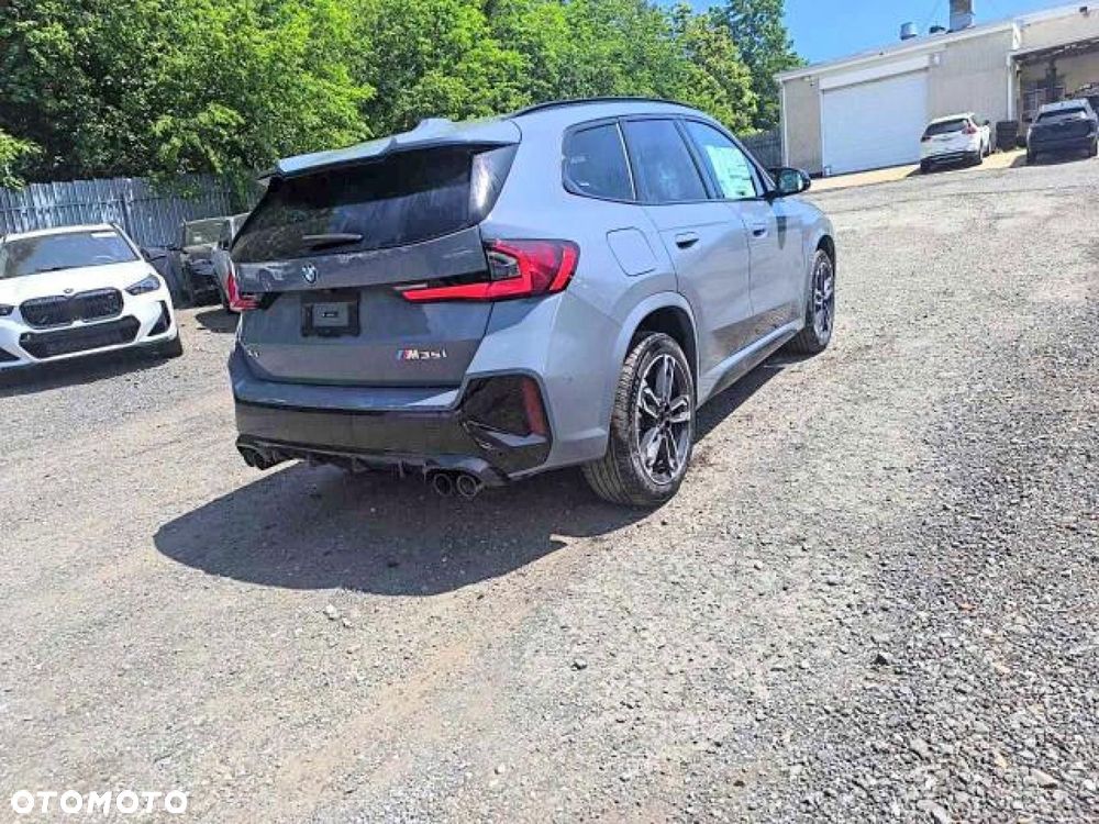 BMW X1 - 6