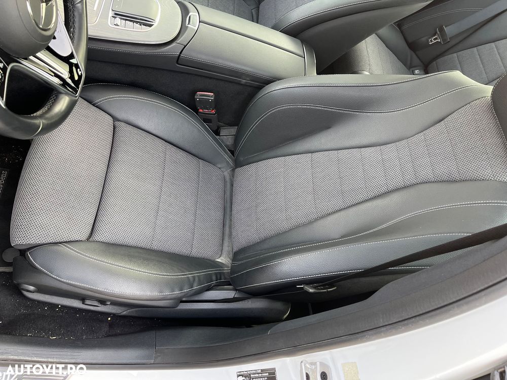 Mercedes-Benz E - 15