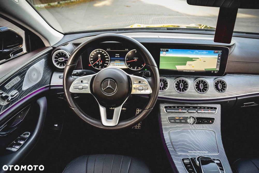 Mercedes-Benz CLS 400 d 4-Matic 9G-TRONIC - 32