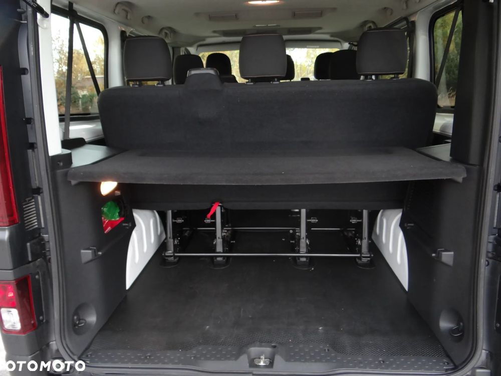 Renault Trafic (ENERGY) dCi 95 Start & Stop Grand Combi Expression - 17