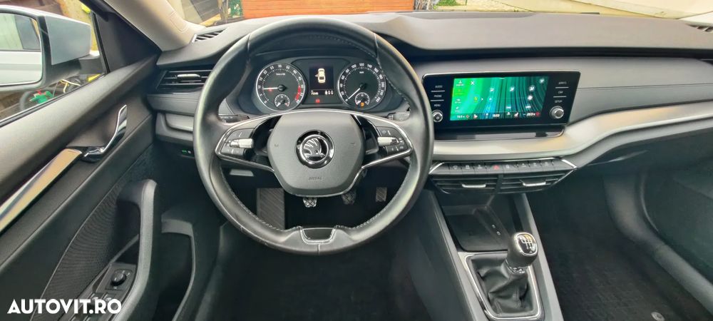 Skoda Octavia 2.0 TDI Ambition - 12
