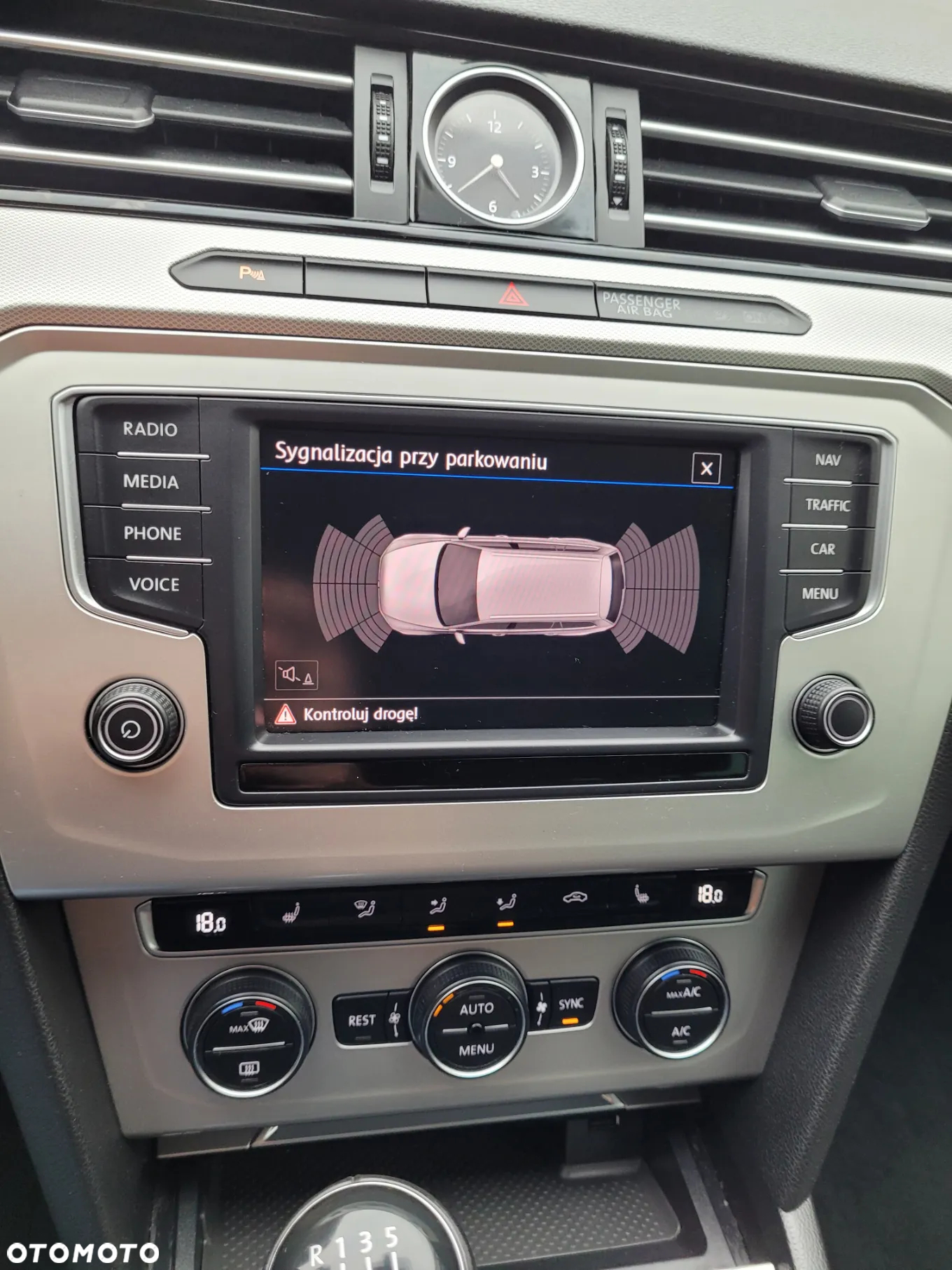 Volkswagen Passat 2.0 TDI BMT Comfortline - 31