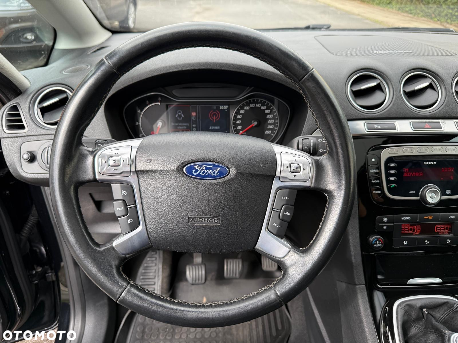 Ford S-Max 2.0 TDCi Titanium - 23