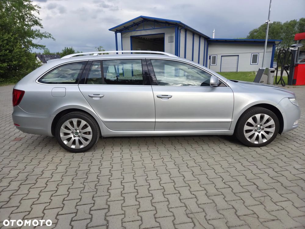 Skoda Superb 1.8 TSI DSG Exclusive - 7