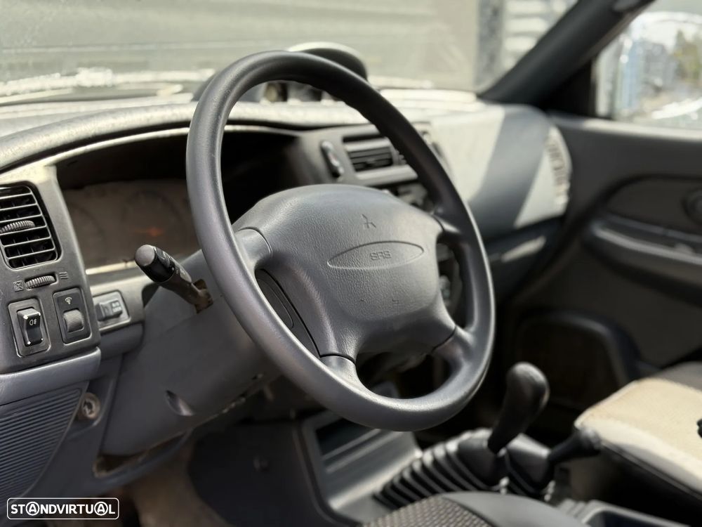 Mitsubishi L200 2.5 TD CD - 13