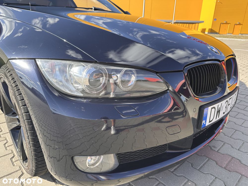 BMW Seria 3 320i - 9