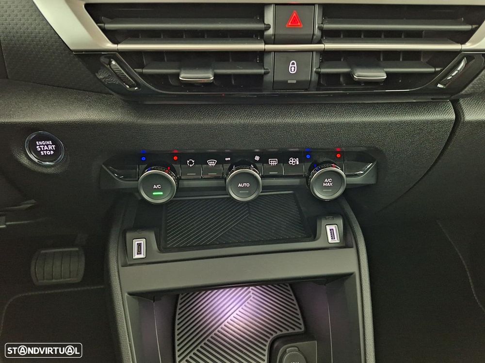 Citroën e-C4 X 54 kWh Autonomia Alargada Plus - 33