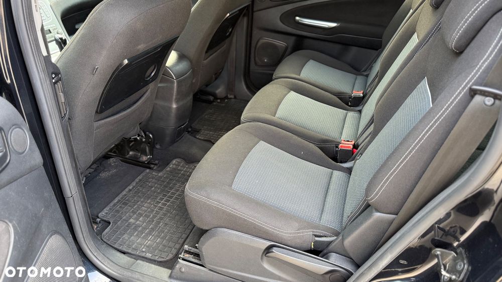 Ford Galaxy 2.0 TDCi Titanium - 14