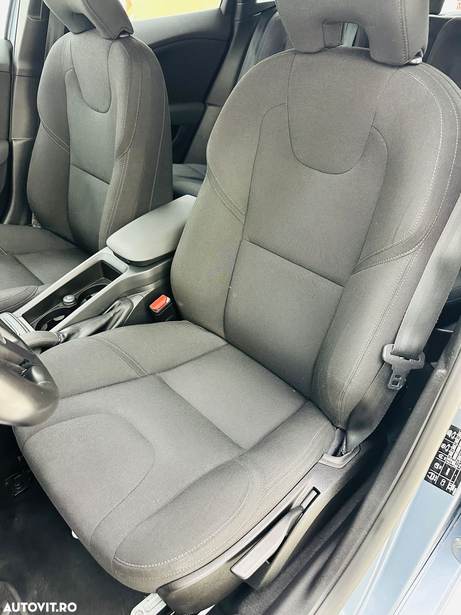 Volvo V40 - 12