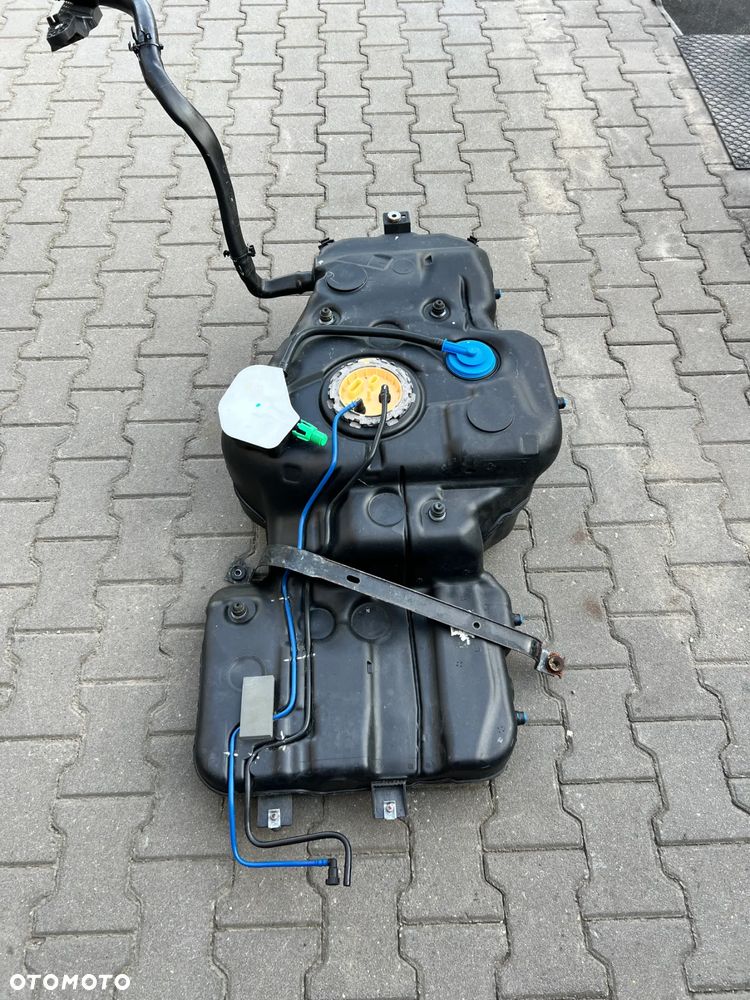 Bak Paliwa Zbiornik Porsche Macan Audi Q5 3.0 Diesel 8r0201021 - 2