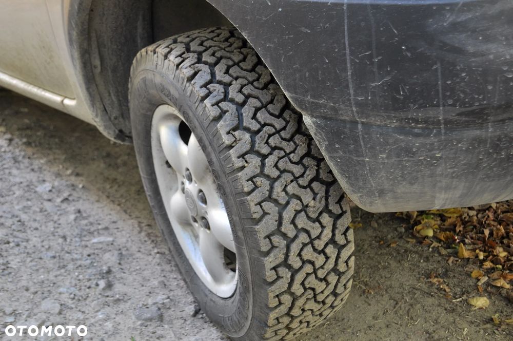 Land Rover Freelander 2.0 D - 12