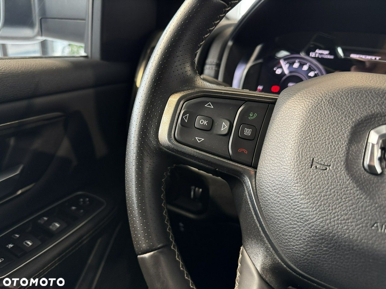 RAM 1500 - 24