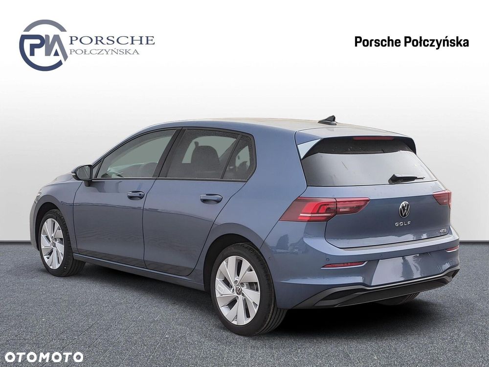 Volkswagen Golf - 4