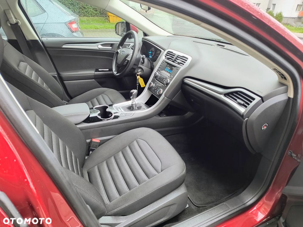 Ford Mondeo 1.5 EcoBoost Ambiente Plus - 7