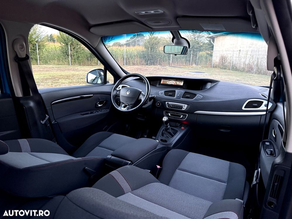 Renault Scenic Xmod 1.6 dCi Privilege - 32