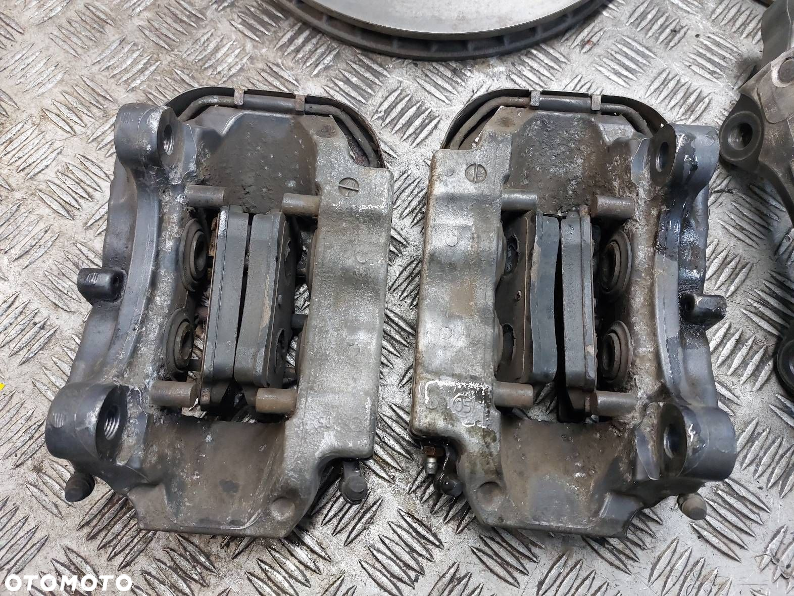 ZACISKI PRZÓD + TYŁ BREMBO + TARCZE KOMPLET PORSCHE CAYENNE 3.2 V6 - 3
