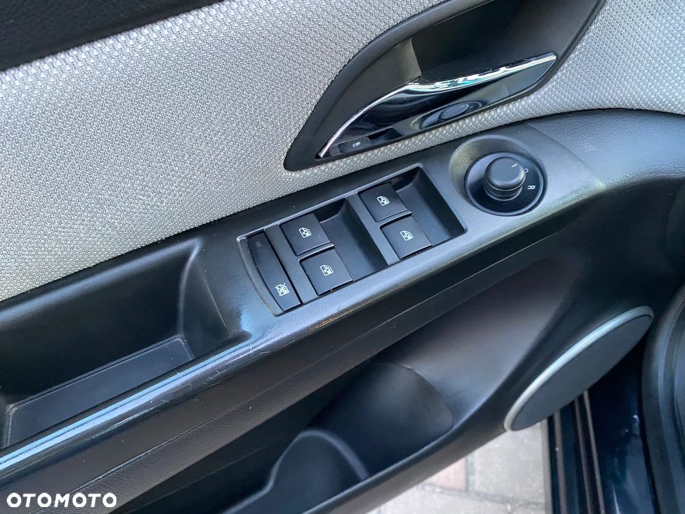 Chevrolet Cruze 2.0 VDCi LS - 13