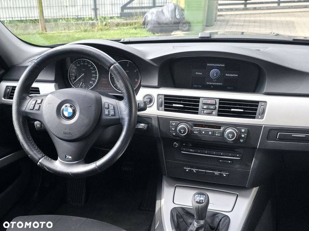 BMW Seria 3 - 12