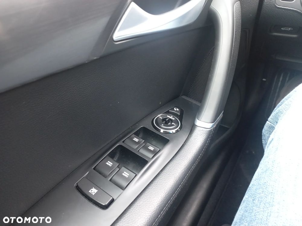 Hyundai i40 1.7 CRDi BlueDrive Premium DCT - 31