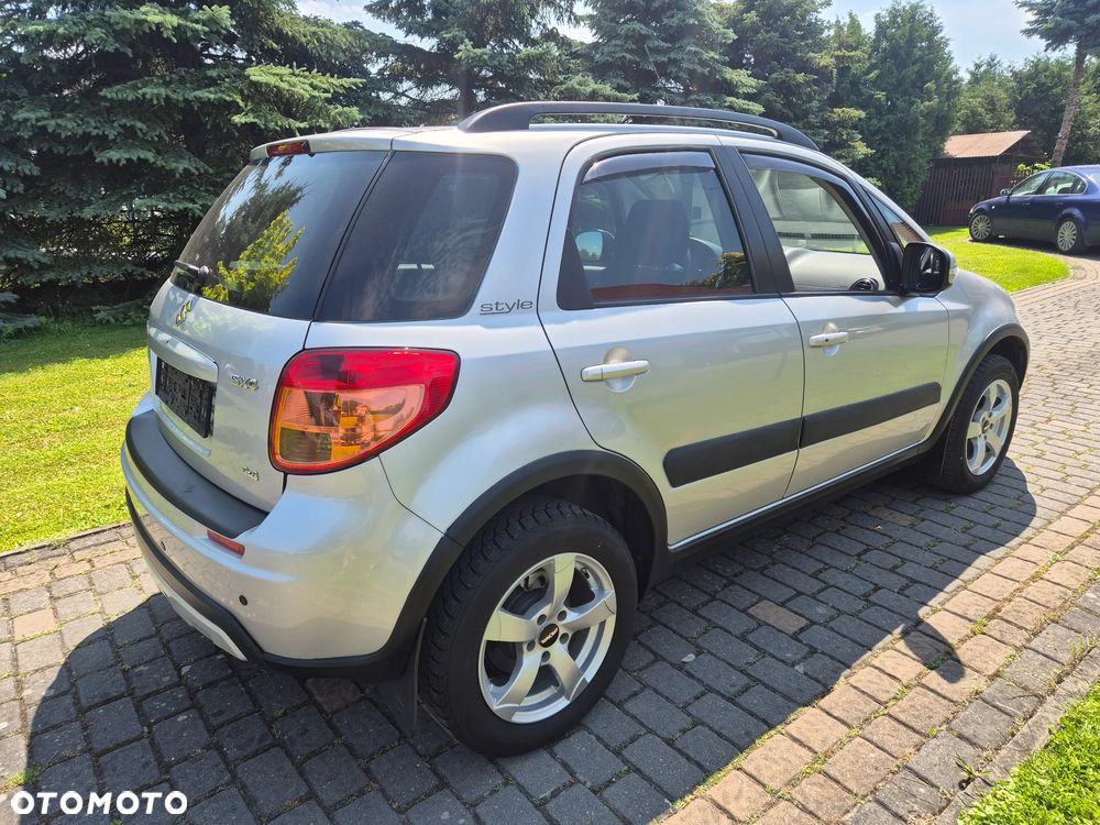 Suzuki SX4 1.6 VVT 4x4 Style - 7
