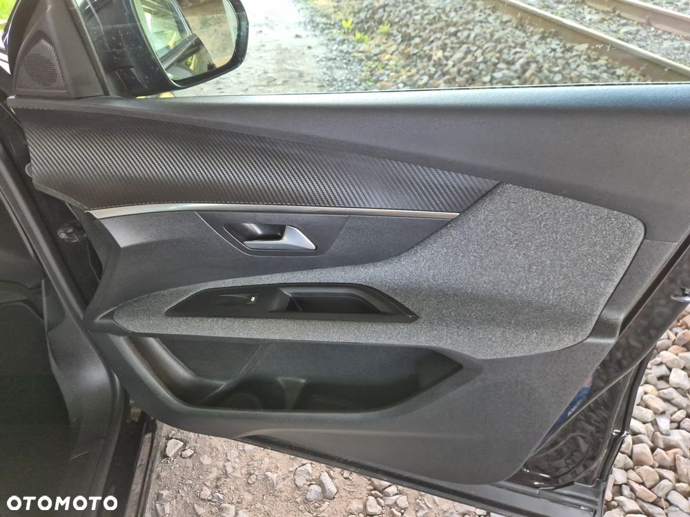 Peugeot 3008 BlueHDi 130 Stop & Start EAT8 Active Business-Paket - 25
