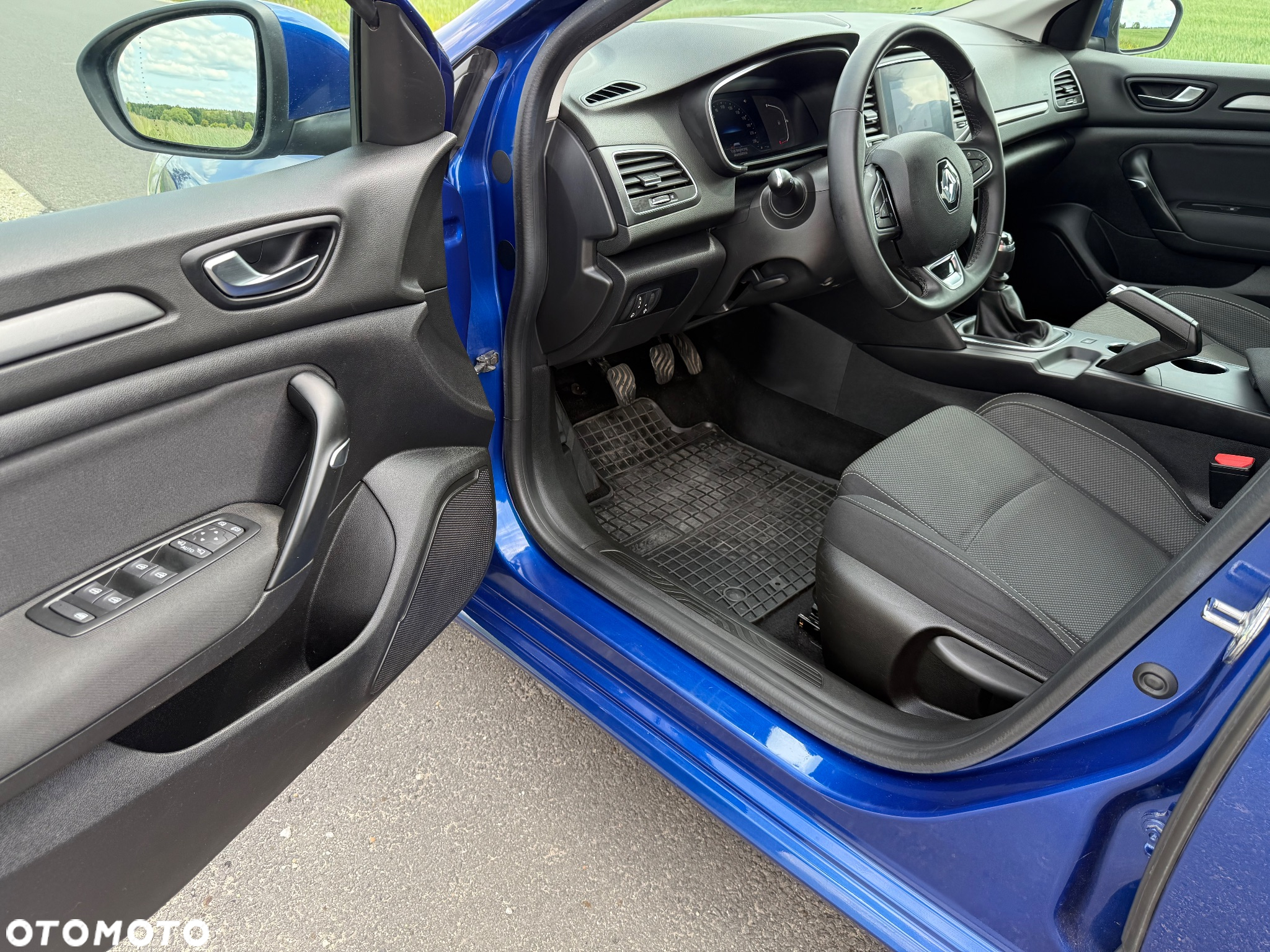 Renault Megane 1.3 TCe FAP Intens - 17