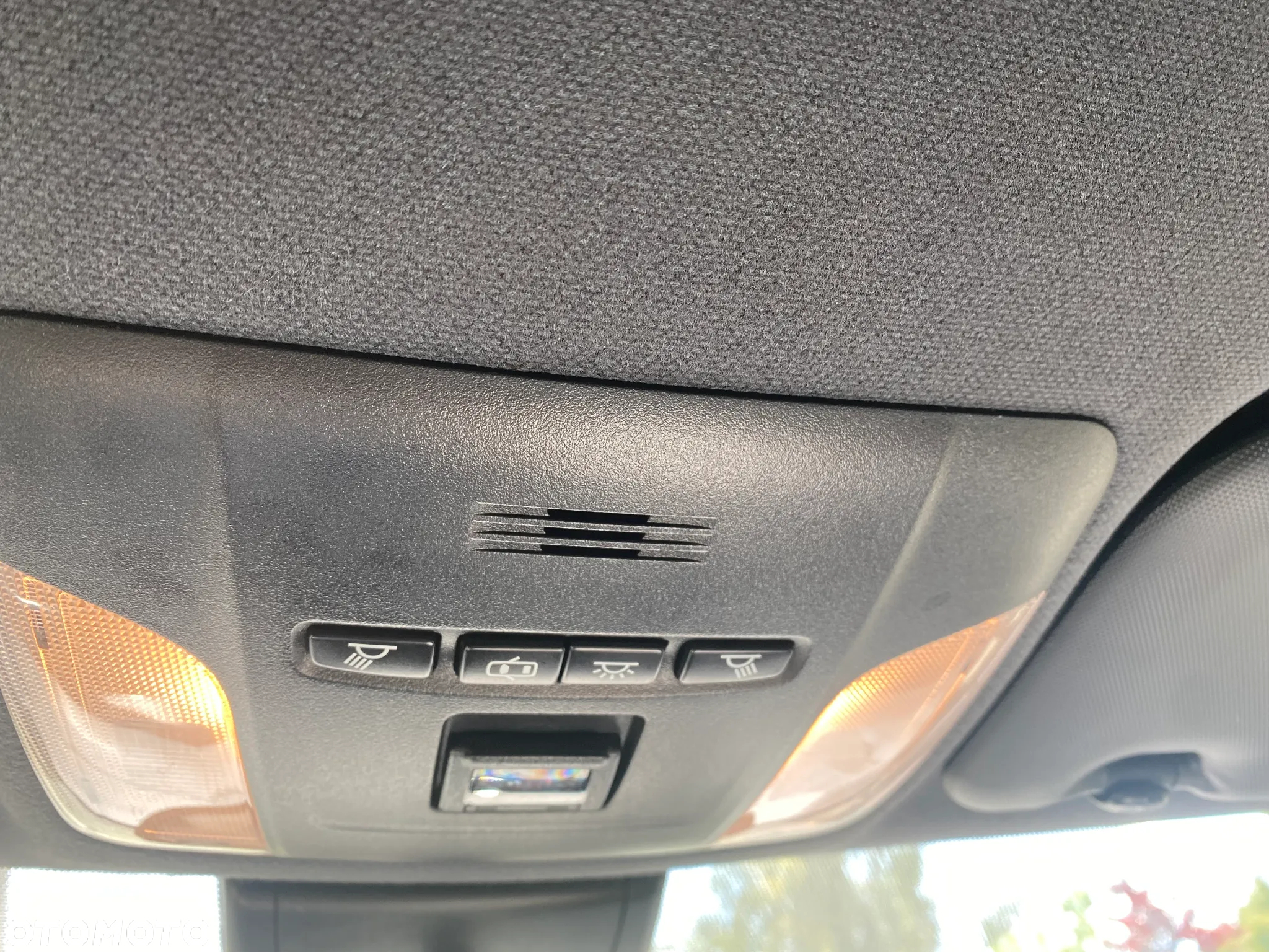 Toyota Corolla 1.8 Hybrid Comfort - 9