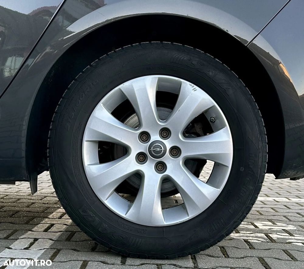 Opel Astra - 16