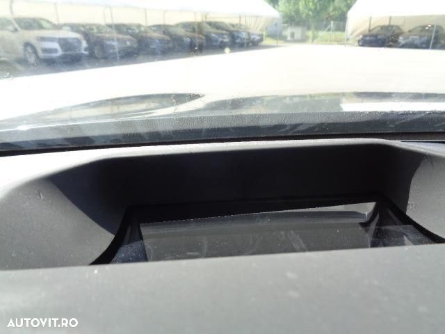 BMW Seria 5 530d xDrive AT - 16