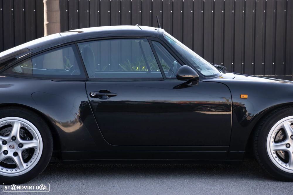 Porsche 911 (993) - 20