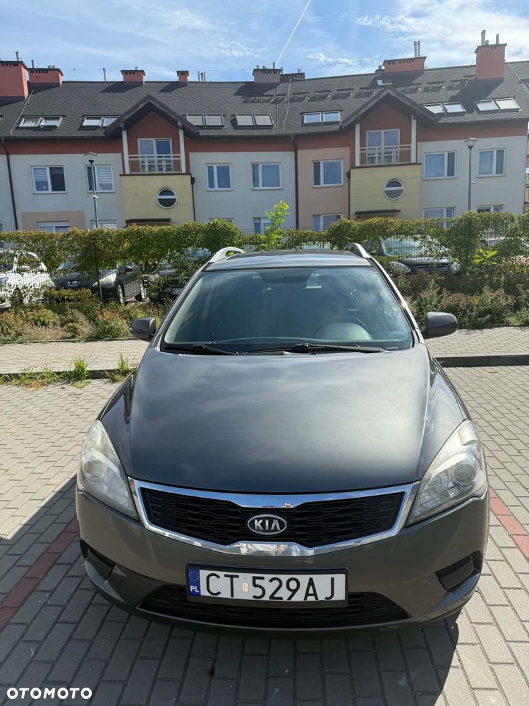 Kia Ceed 1.6 CVVT LX - 1