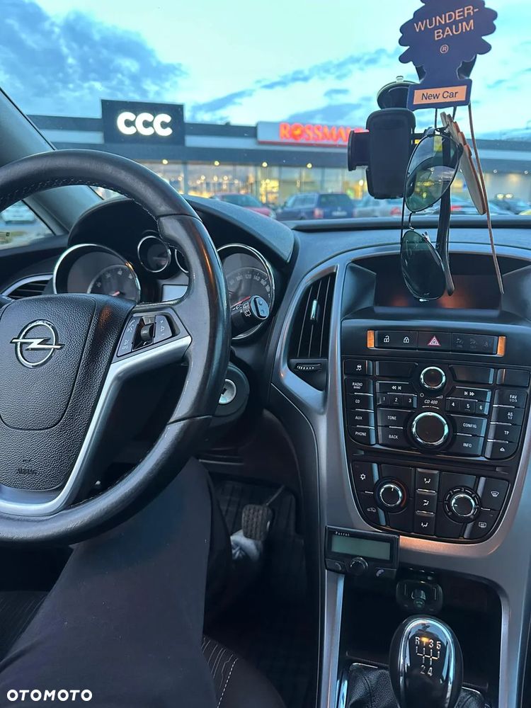 Opel Astra IV 1.6 Sport - 17