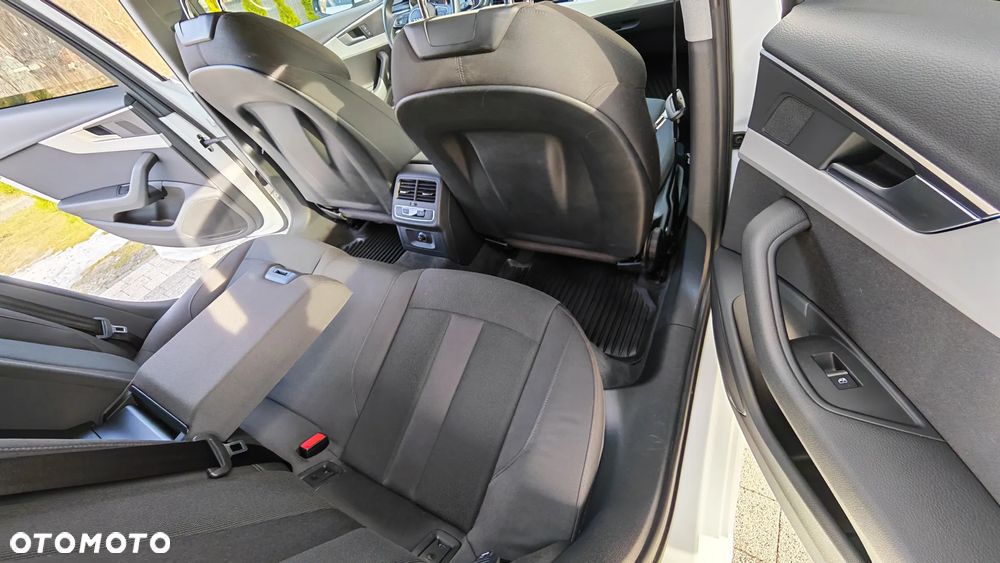 Audi A4 Avant 40 TDI quattro S tronic advanced - 20