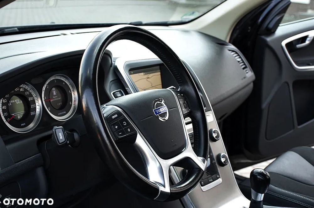 Volvo XC 60 DRIVe Momentum - 39