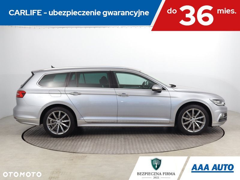 Volkswagen Passat - 7