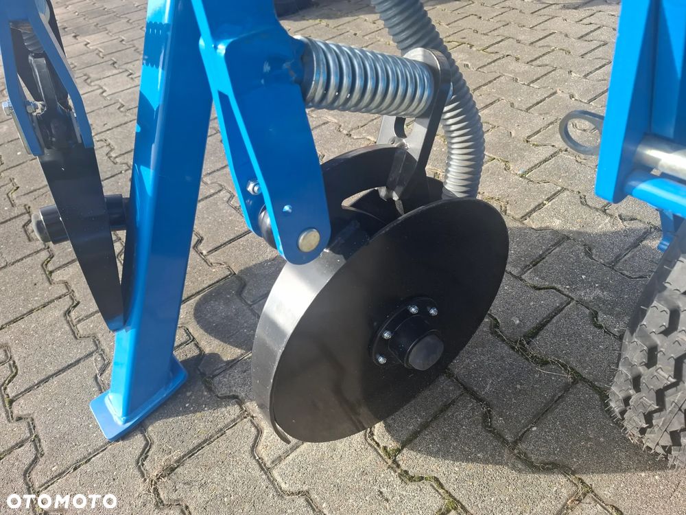 Inny CARRE FERTILOC+ - 30