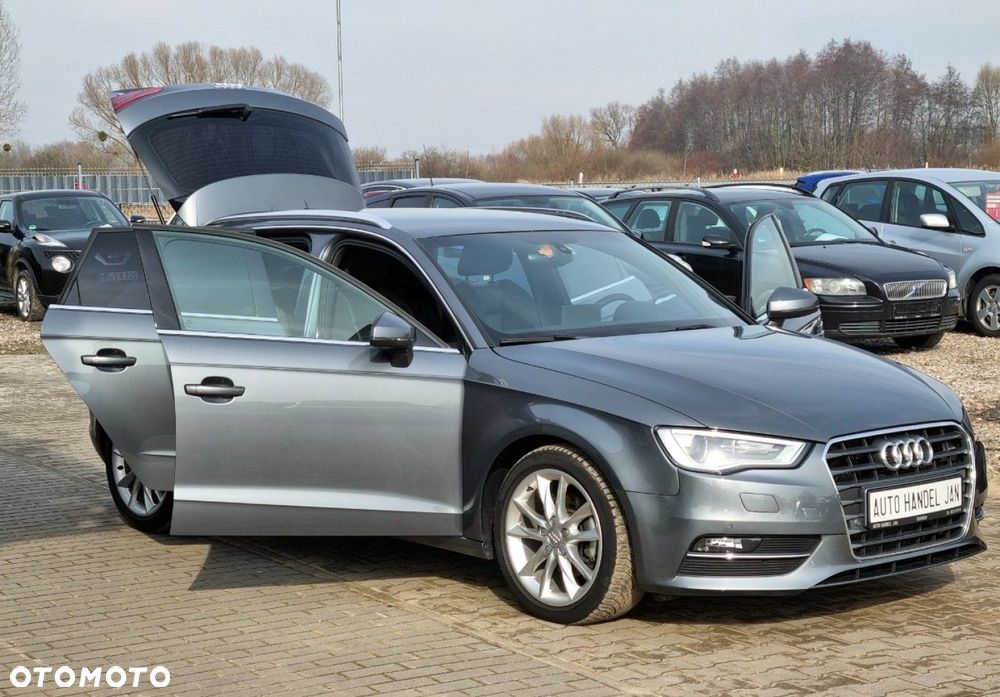 Audi A3 Sportback - 18
