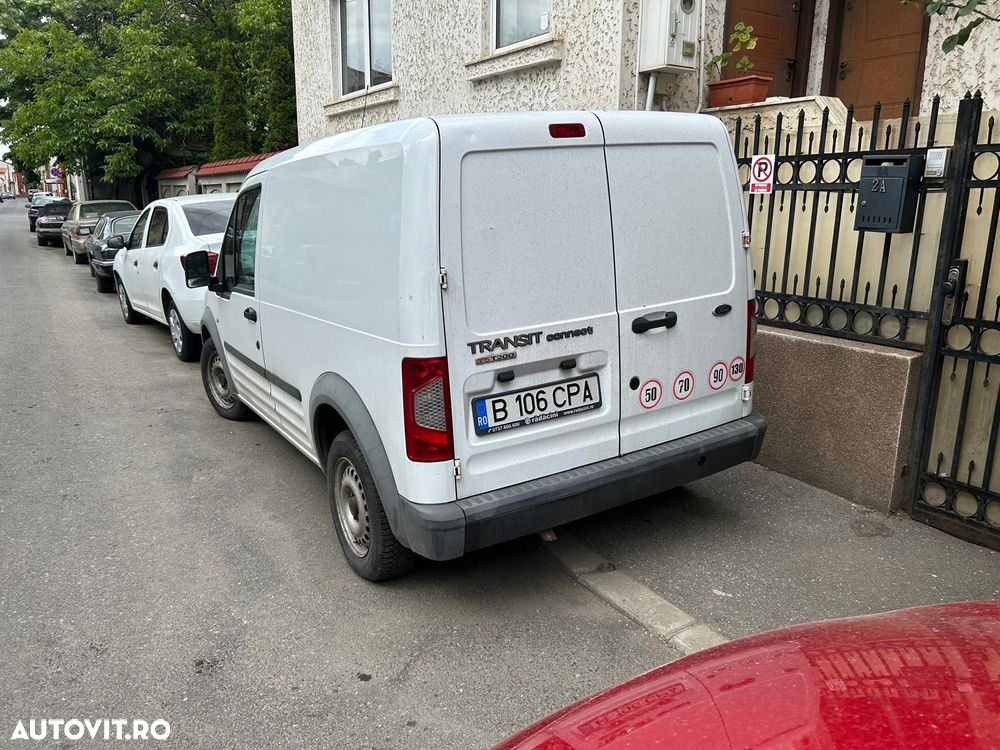 Ford Transit Connect - 3