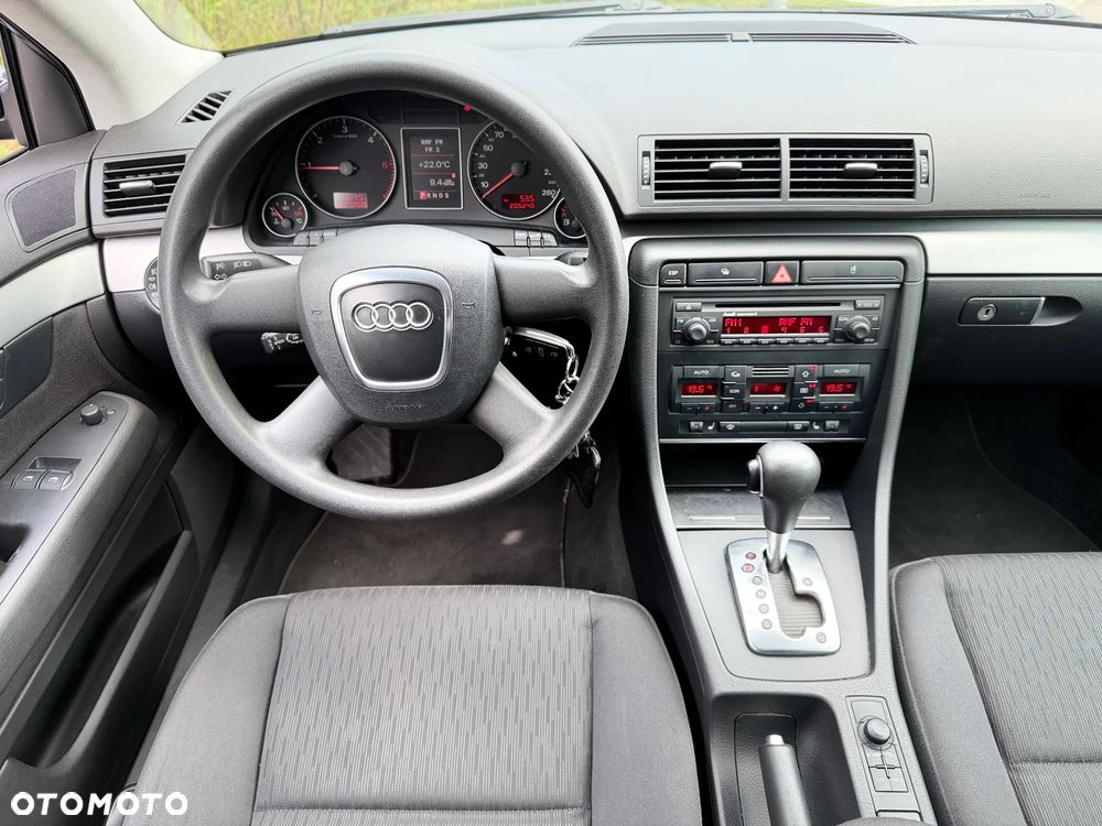 Audi A4 Limousine 2.0 TDI DPF multitronic - 17