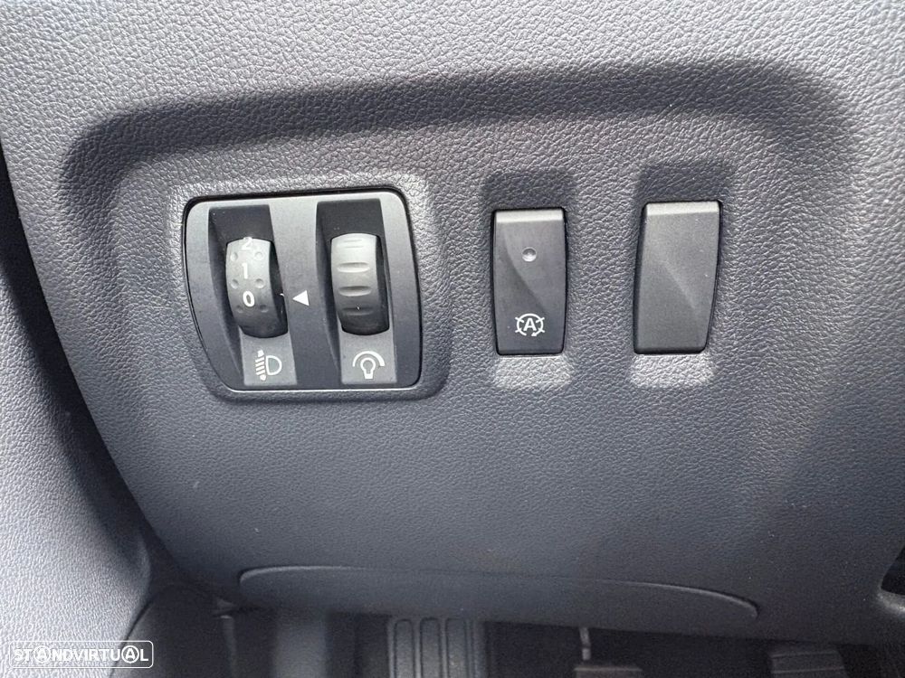 Renault Captur 0.9 TCE Exclusive - 36