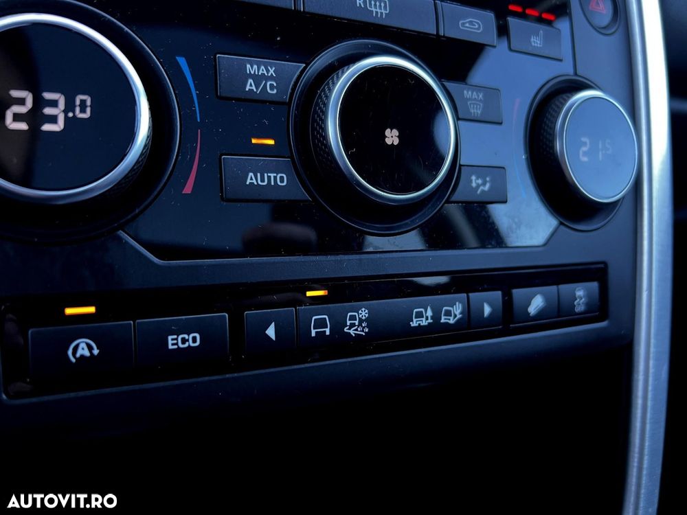 Land Rover Discovery Sport - 15