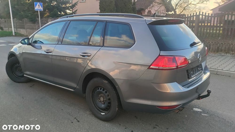 Volkswagen Golf Variant ver-2-0-bluetdi-dsg-cup - 11